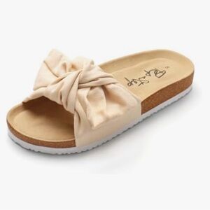 PEP STEP SIZE 8 Women's Cream Slide Sandals
